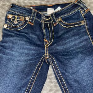 True religion mid rise Capri